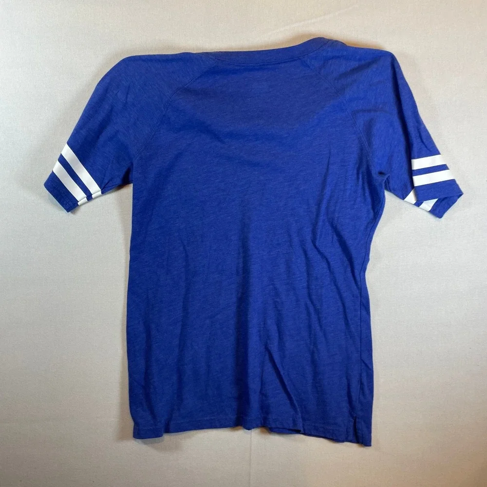 Nike Texas Rangers Women's V-Neck T-Shirt Royal Blue‎ Striped Sleeves - Size L